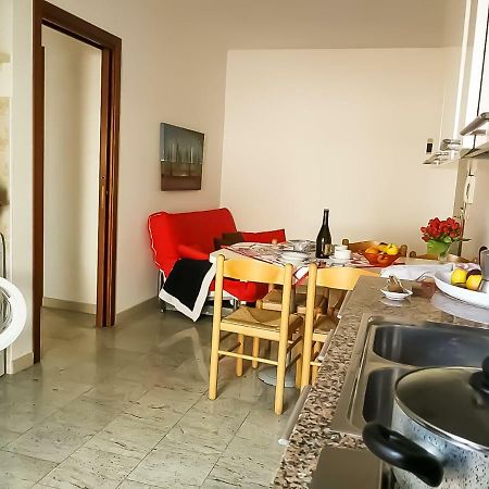 Condominio Moschettieri Trilocale Bibione Buitenkant foto